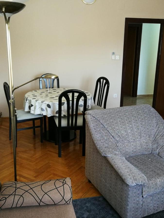 Apartments Ljubica Biograd Na Moru Eksteriør billede