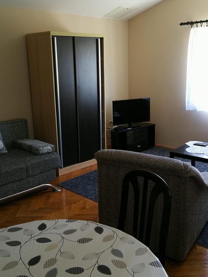 Apartments Ljubica Biograd Na Moru Eksteriør billede