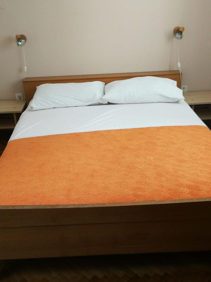 Apartments Ljubica Biograd Na Moru Eksteriør billede