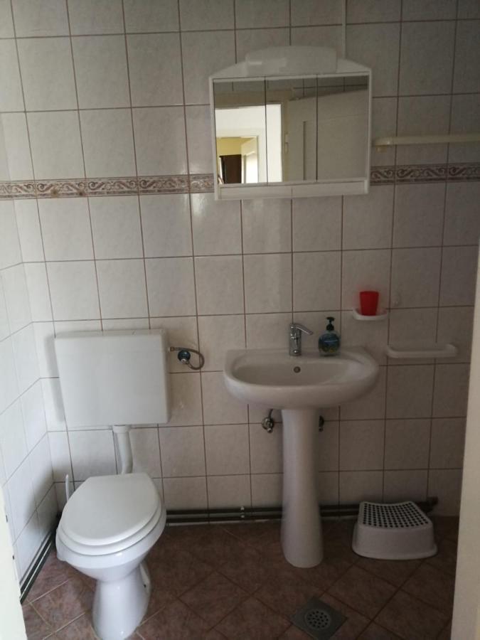 Apartments Ljubica Biograd Na Moru Eksteriør billede