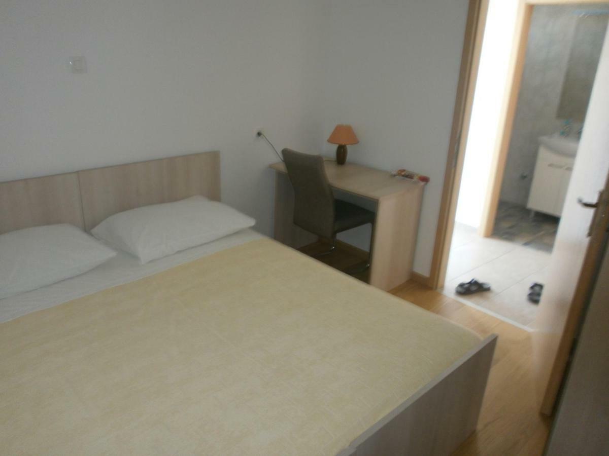 Apartments Ljubica Biograd Na Moru Eksteriør billede